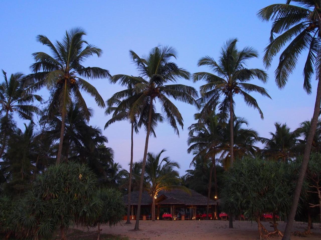 โรงแรม นีลชวอร์ เฮอมิเทจ Nileshwar ภายนอก รูปภาพ